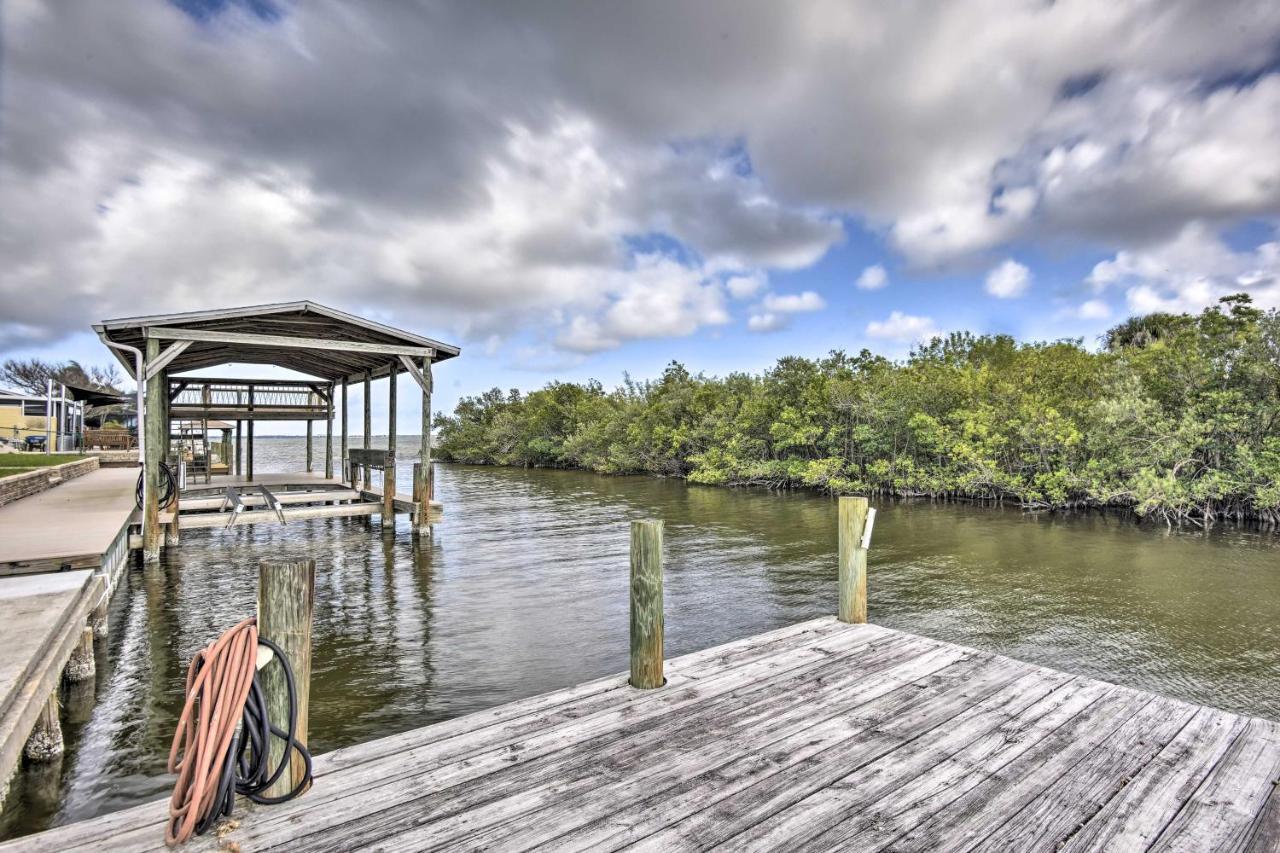 Merritt Island Home With Boat Dock On Canal Front! Luaran gambar